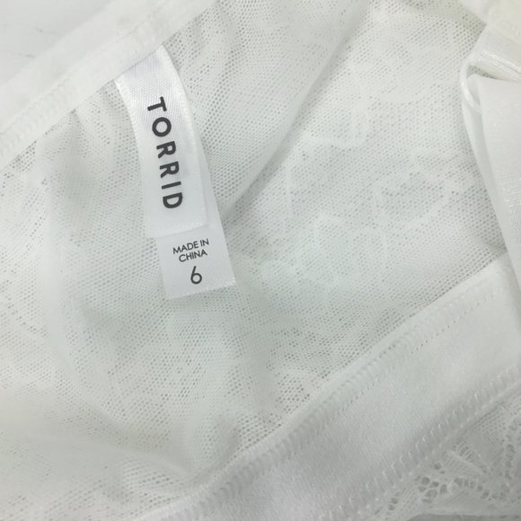 Torrid Bralette Lace Size 6 or 6X Bra Plus Unlined Lightly Sheer White Pullover - Picture 6 of 7